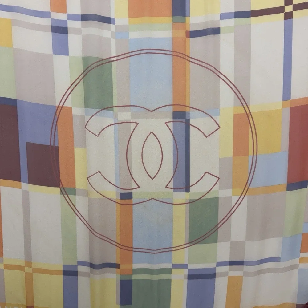 Chanel Sheer 100% Silk Scarf Large Center CC Logo Red Orange Yellow 38